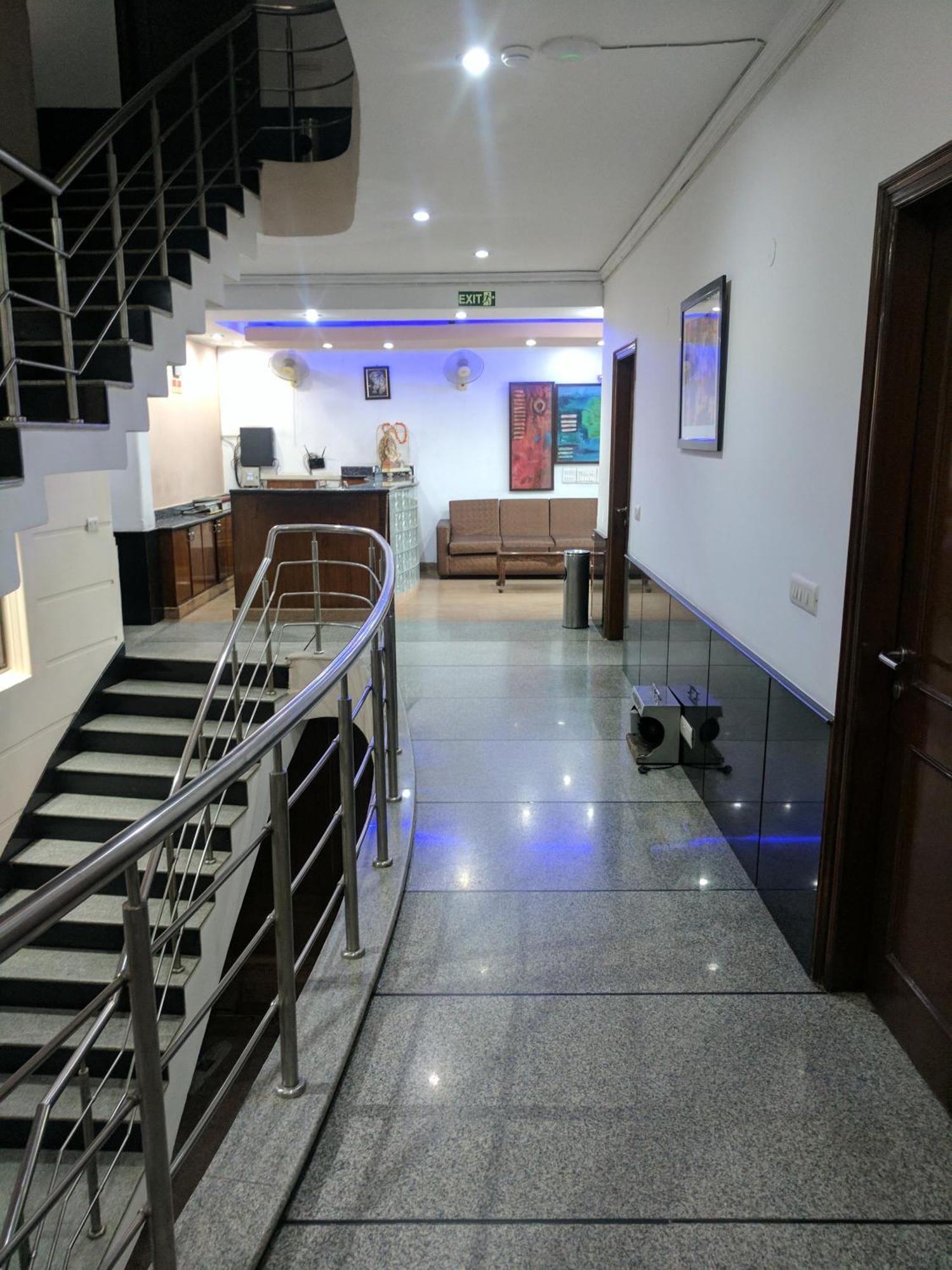 Hotel Exotica Leisure Valley, Gurgaon Ngoại thất bức ảnh